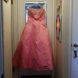 Pink tiffany prom/formal ball gown